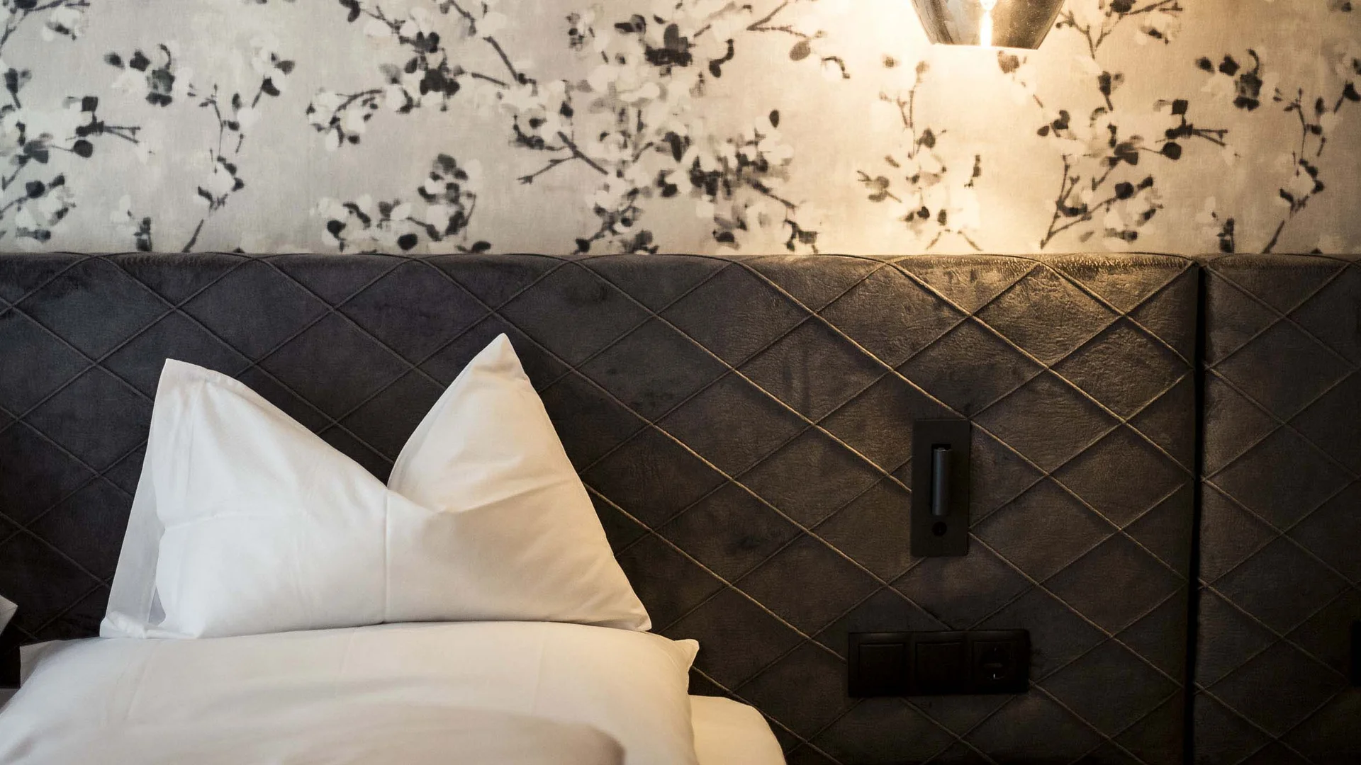 Wellness im Alpenschlössel: Ruhe und Wärme in Südtirol