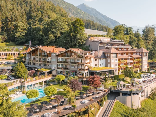 Wellness im Alpenschlössel: Ruhe und Wärme in Südtirol