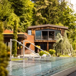 Wellness im Alpenschlössel: Ruhe und Wärme in Südtirol