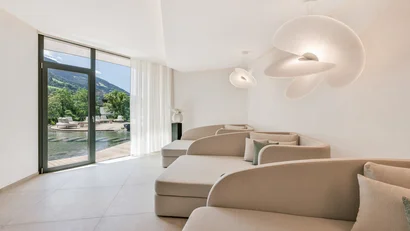 Wellness im Alpenschlössel: Ruhe und Wärme in Südtirol