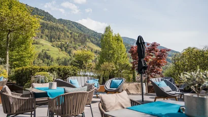 Wellness im Alpenschlössel: Ruhe und Wärme in Südtirol